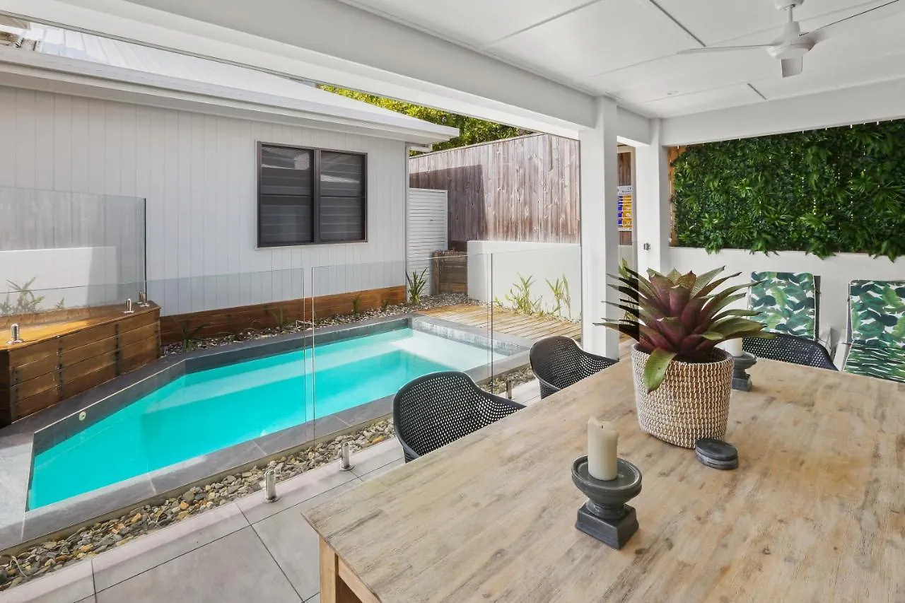 Carinya - Secluded Luxury Minutes From The Beach Palm Cove