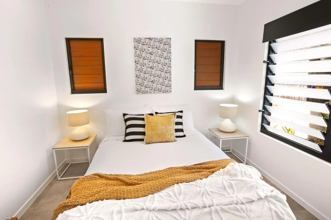 Carinya - Secluded Luxury Minutes From The Beach Palm Cove 0*,  Australia